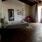 La Resinera Kwatera prywatna La Adrada