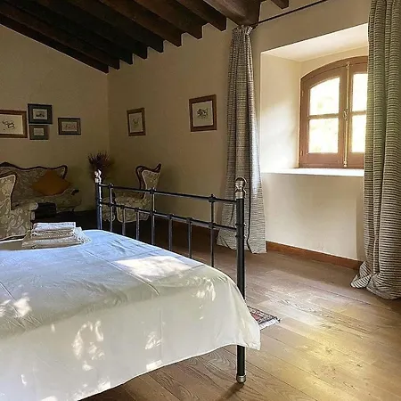 La Resinera Homestay *