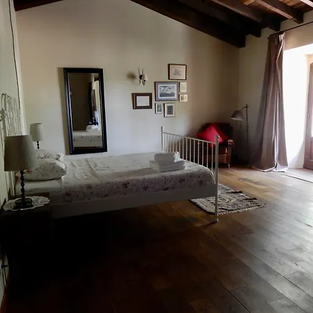La Resinera Habitación en casa particular La Adrada